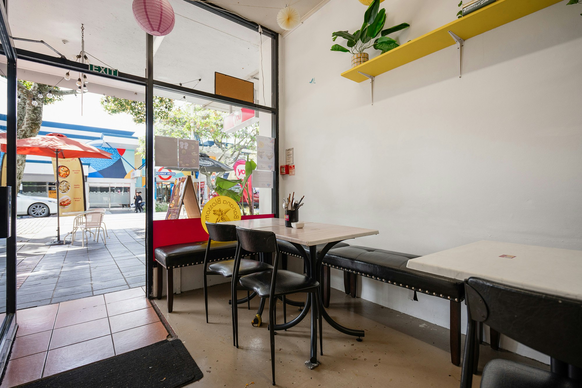 Banana Blossom Cafe Web5 Kakapo Business Sales