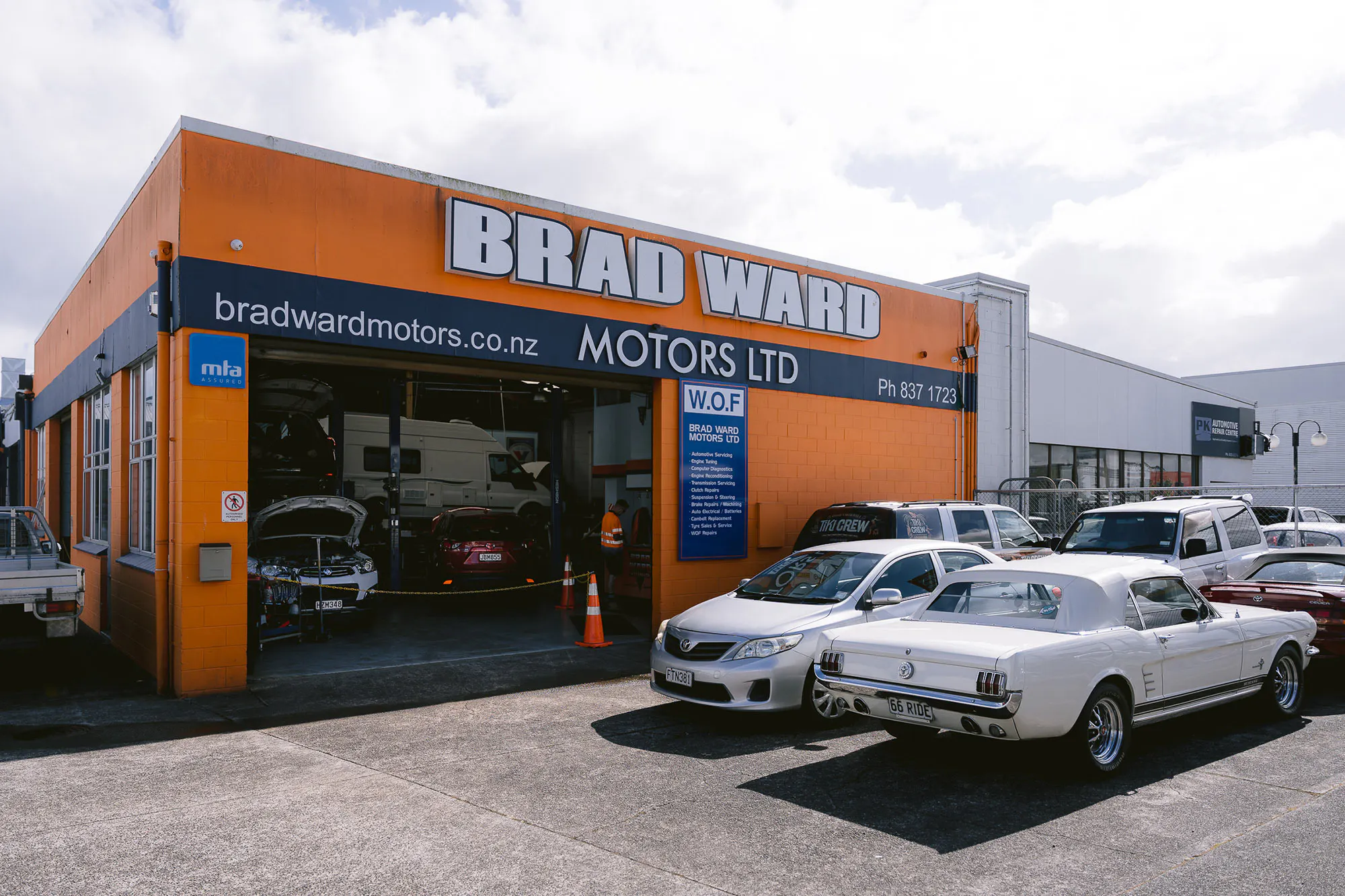 Brad Ward Motors Web9 Kakapo Business Sales