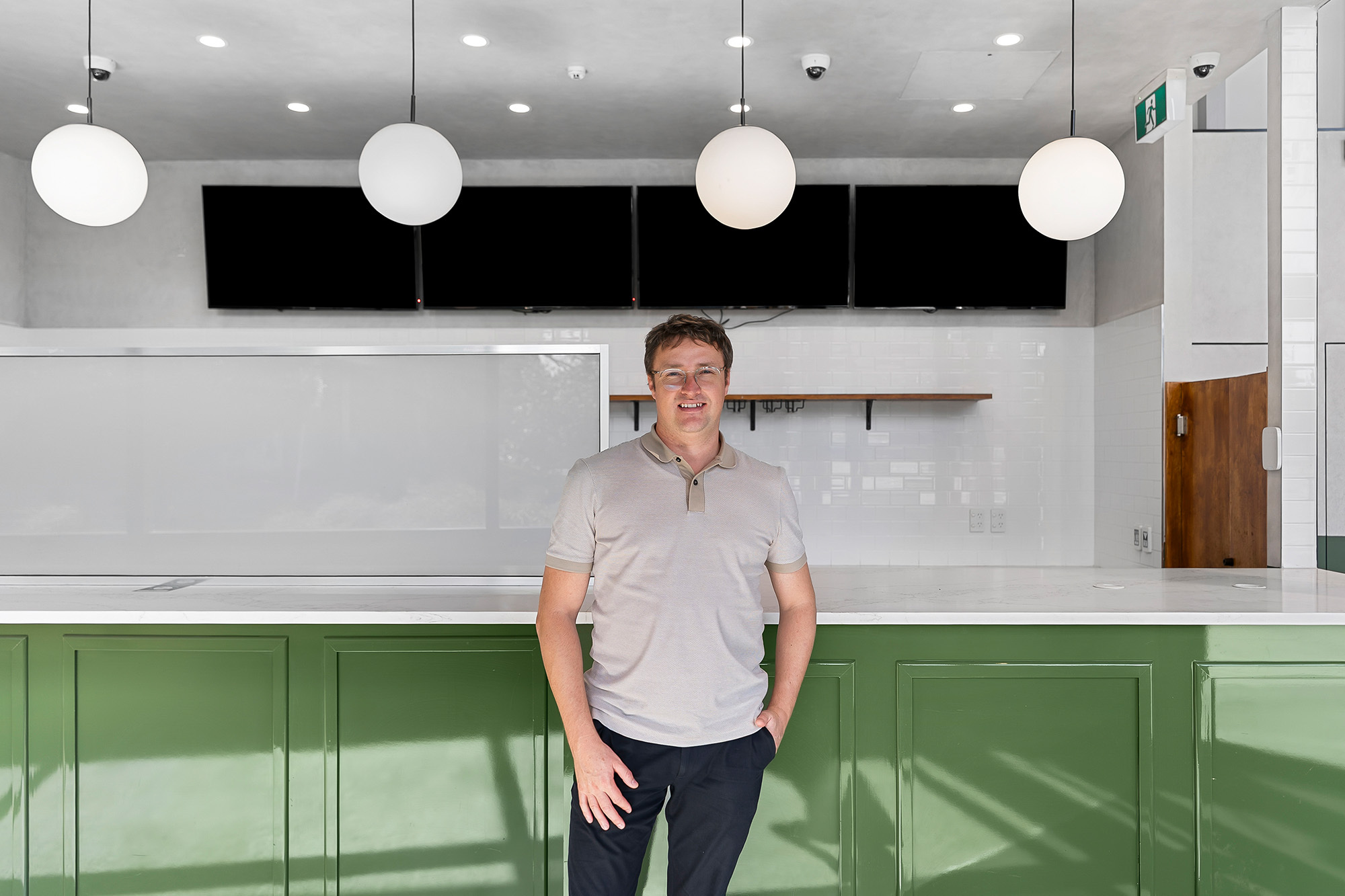 Brewd Hawt Sterlo Kakapo Business Sales