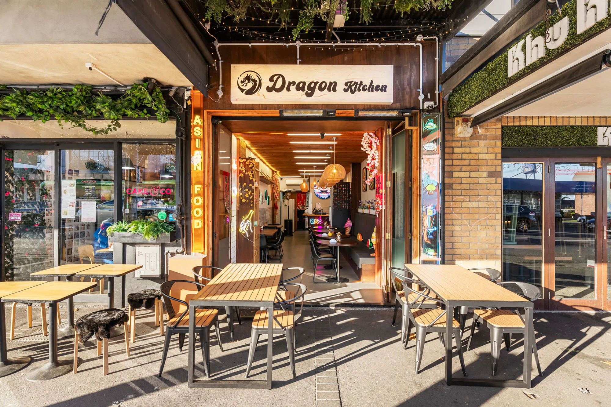 Dragon Kitchen Web7 Kakapo Business Sales