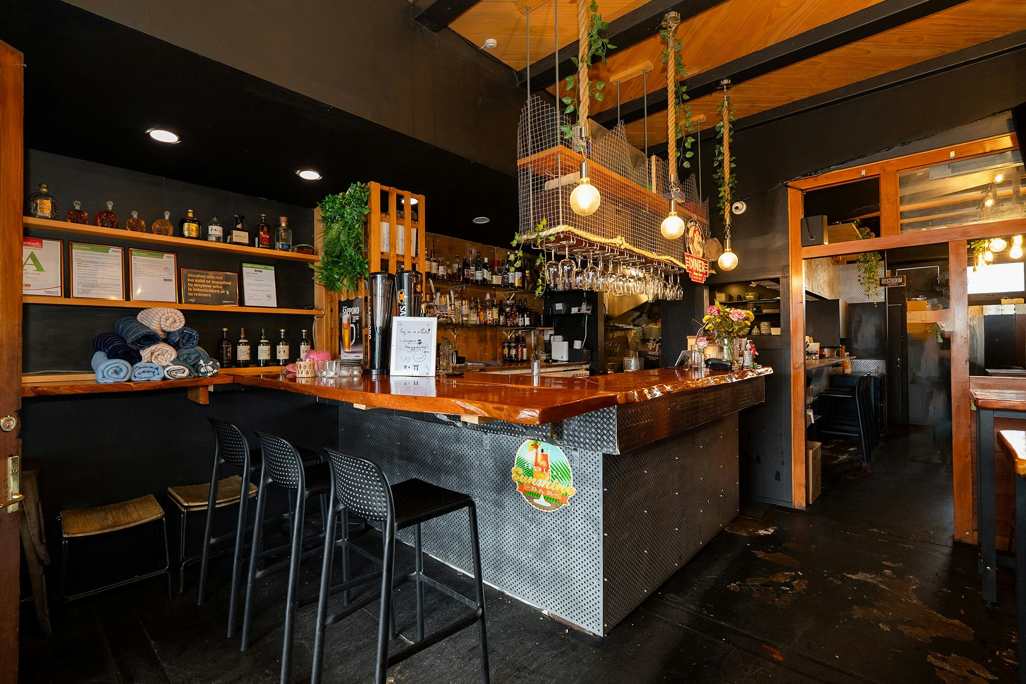 Gyoza bar Web3 Kakapo Business Sales