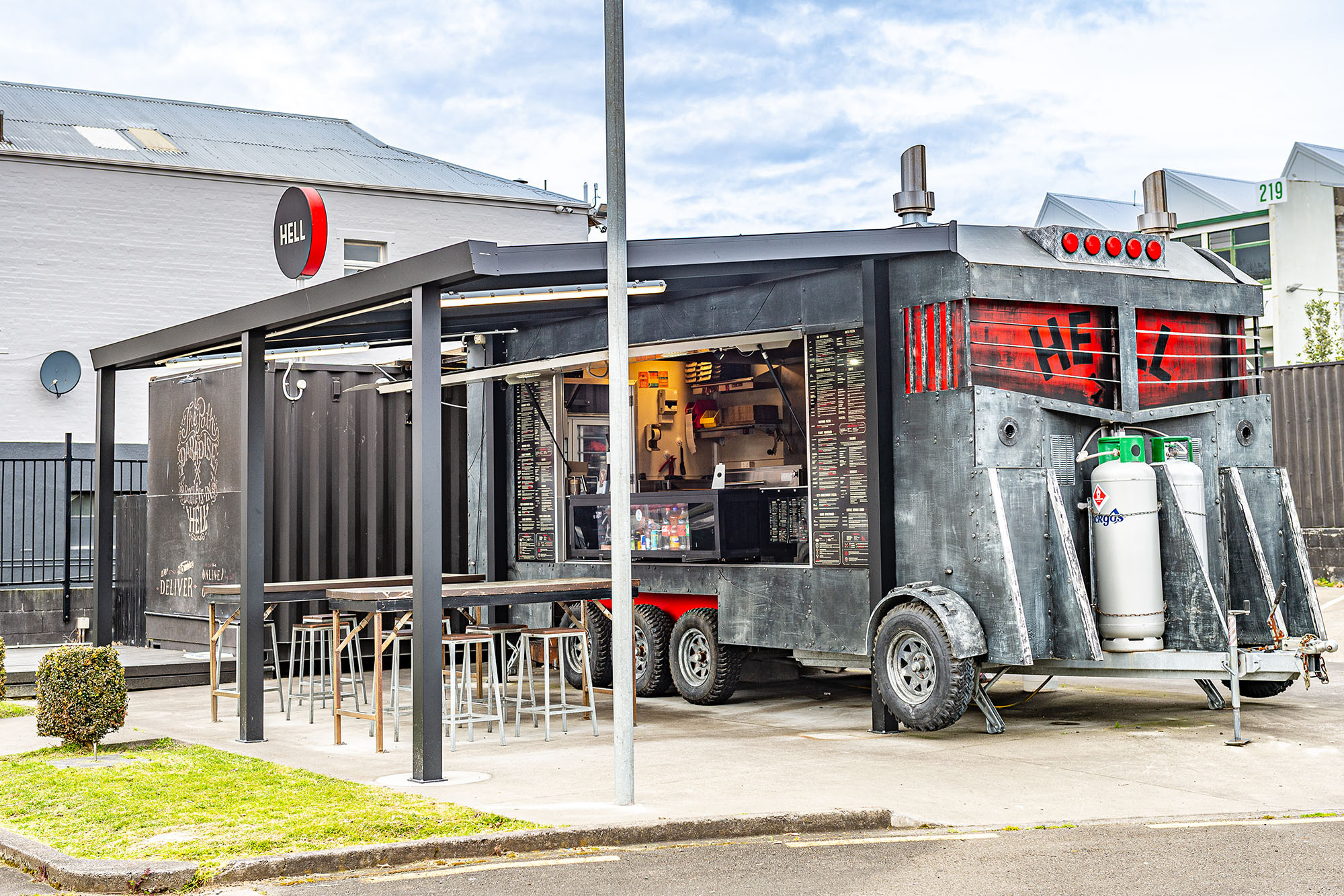 HELL Whanganui Web6 Kakapo Business Sales