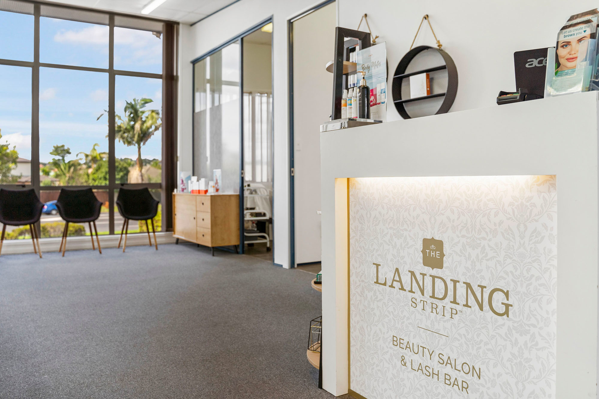 Landing Strip Web 3 Kakapo Business Sales