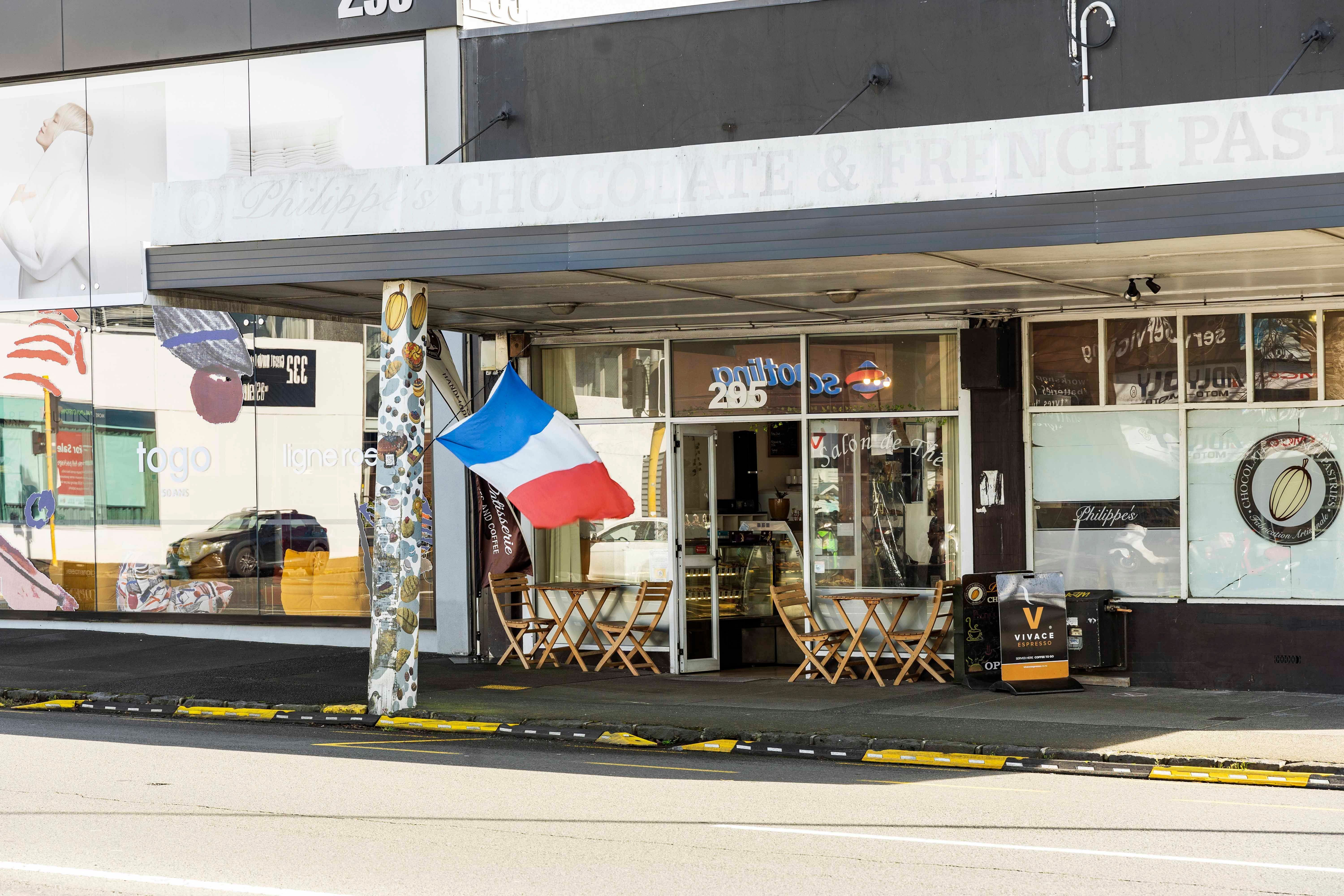 Phillips Patisserie Web9 Kakapo Business Sales
